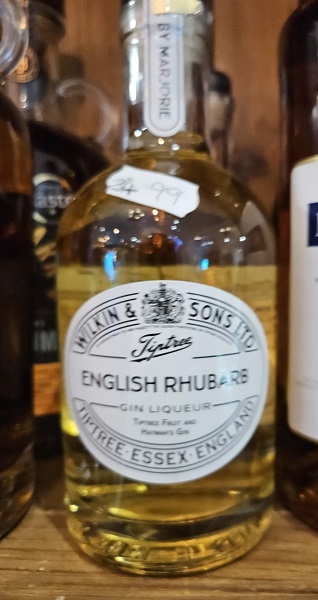 English Rhubarb Gin Liqueur